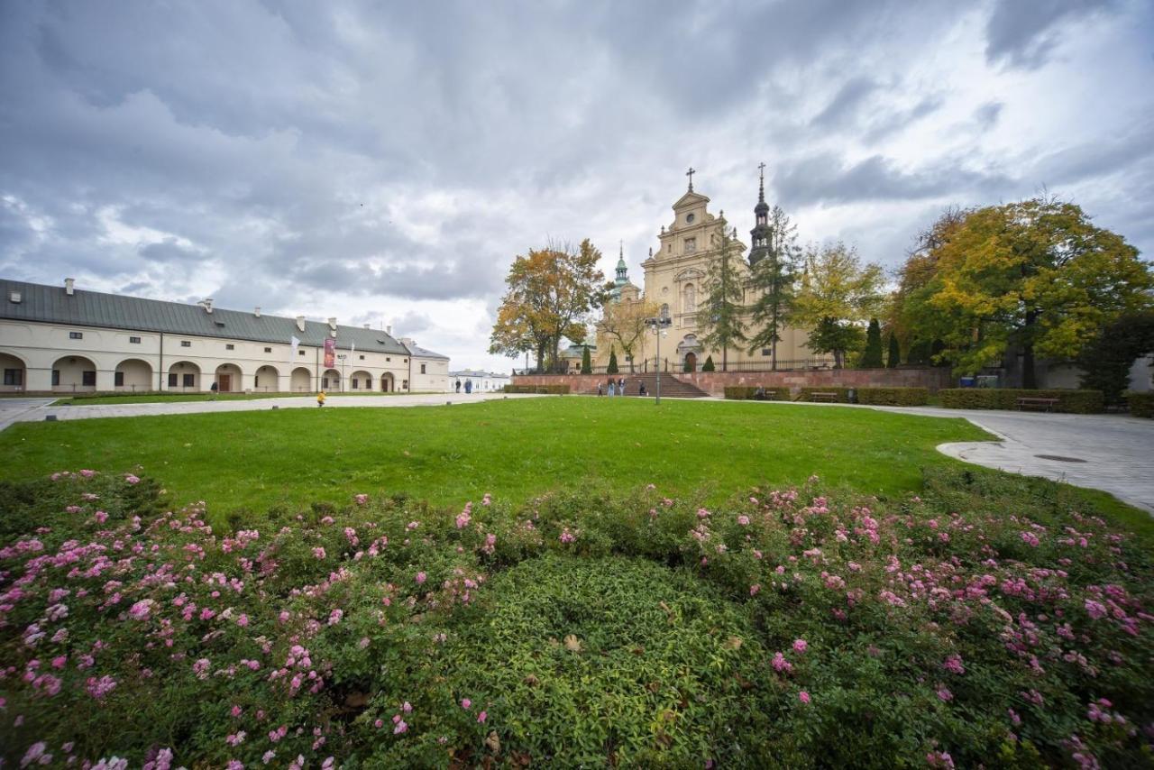 Hotel Dal Kielce Exterior photo