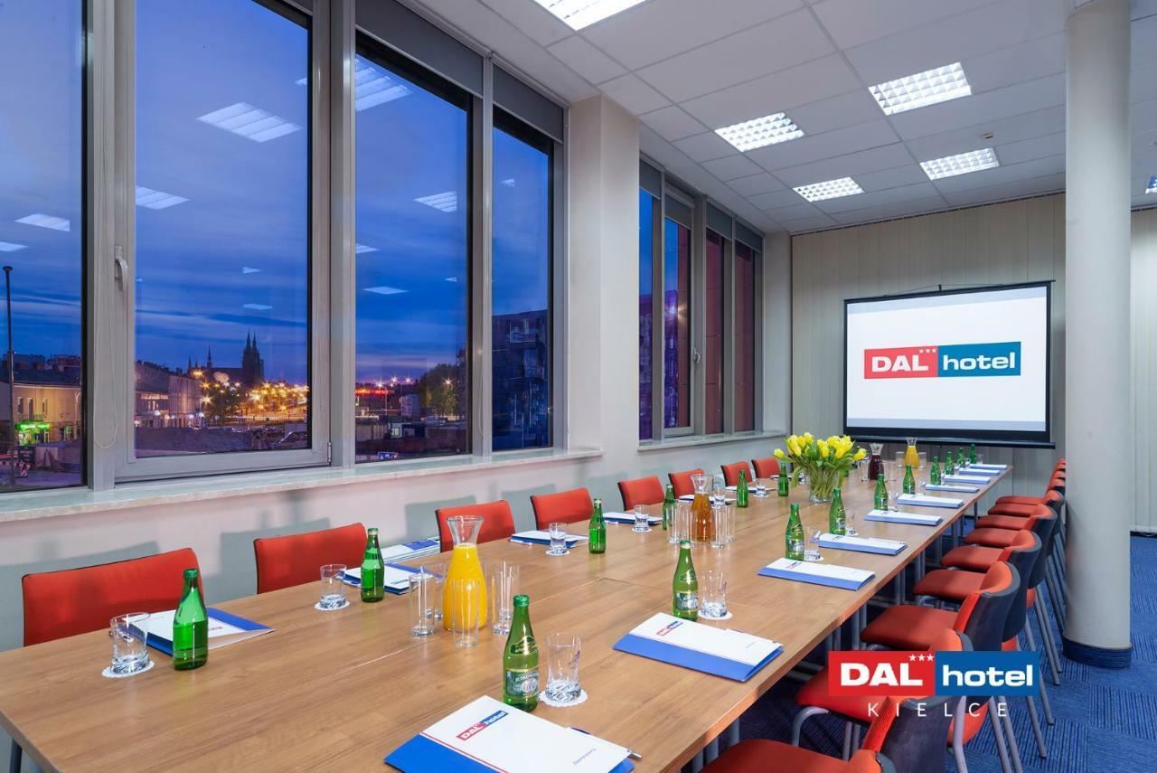 Hotel Dal Kielce Exterior photo