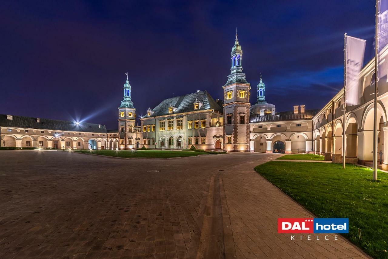 Hotel Dal Kielce Exterior photo