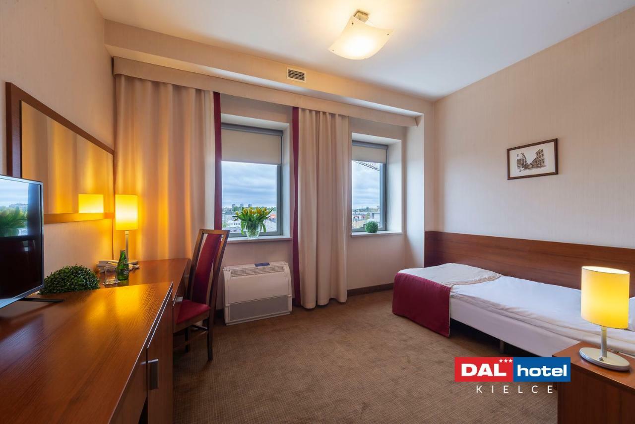 Hotel Dal Kielce Exterior photo